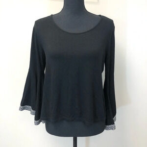 5/$20 W5 black bell sleeve‎ top with embroidery